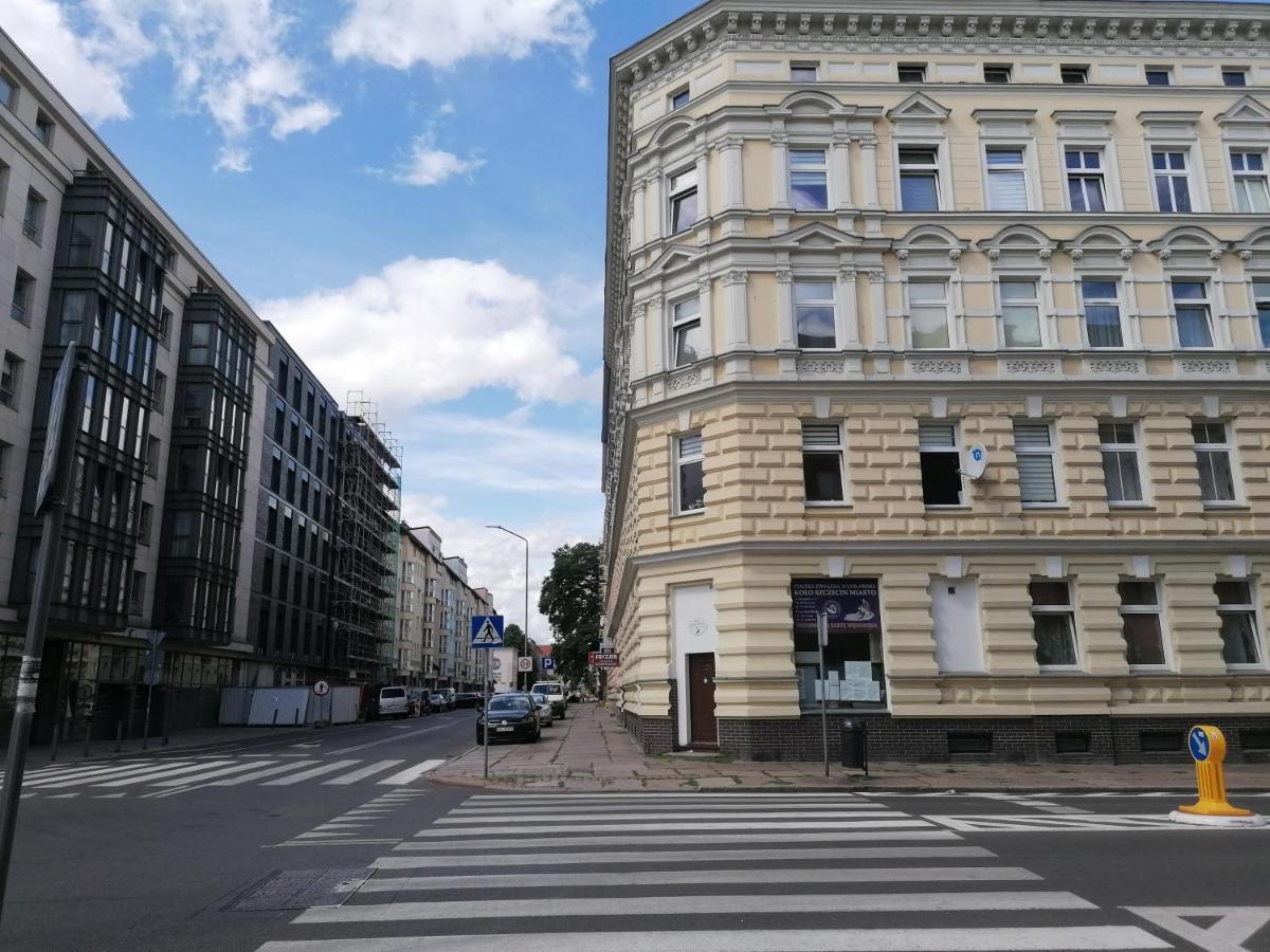 Hostel Tulip - Pokoj 5 Ze Wspolna Lazienka I Kuchnia Szczecin Exterior foto